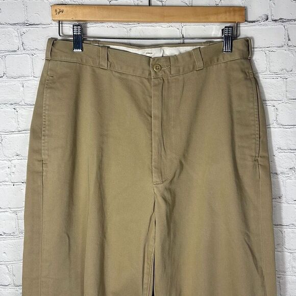 Levi’s Mens Khaki Workwear Pants size W30 x L32 Comfort & Durability - Picture 2 of 8